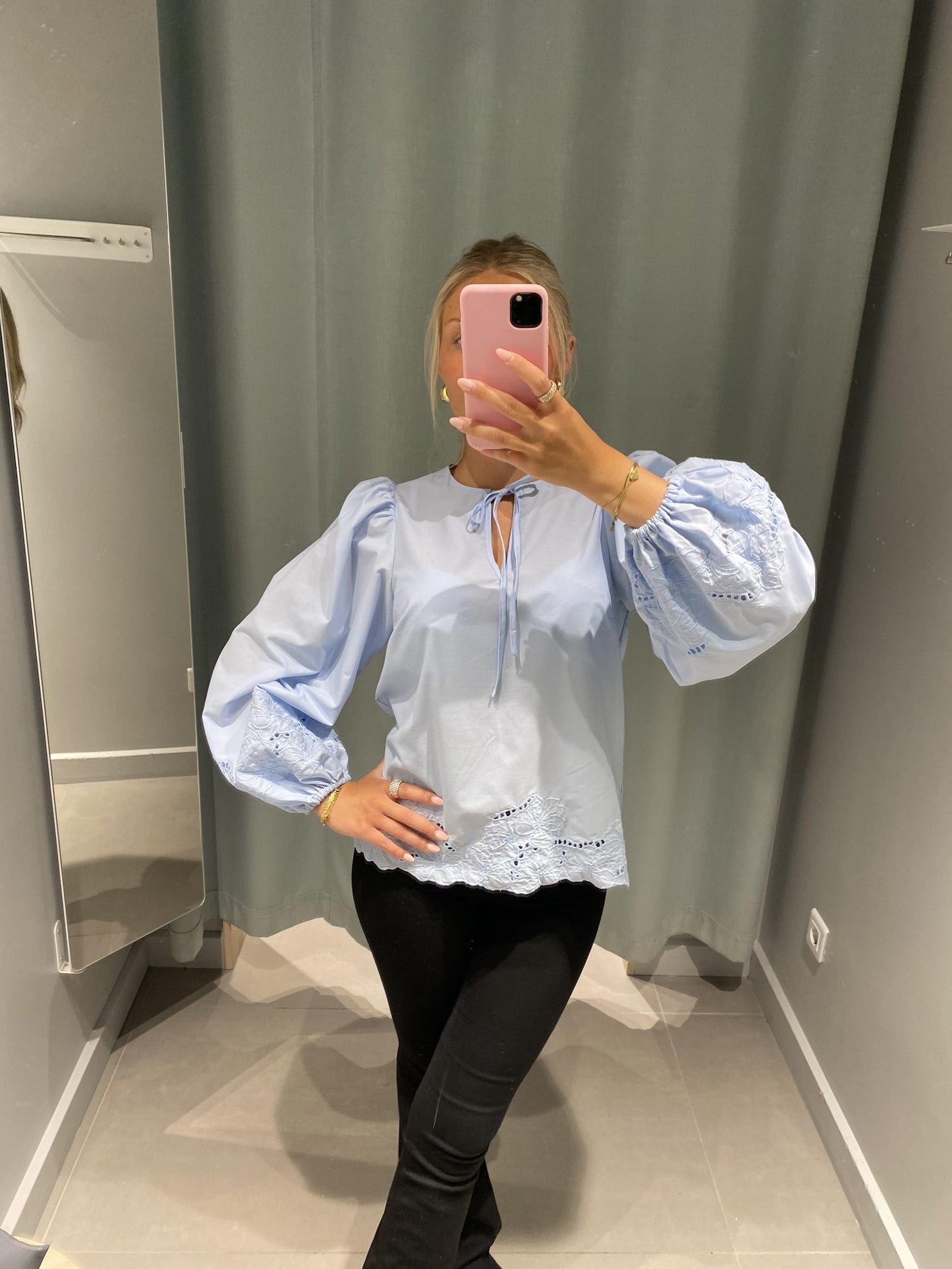 VMISA Top - Cashmere Blue