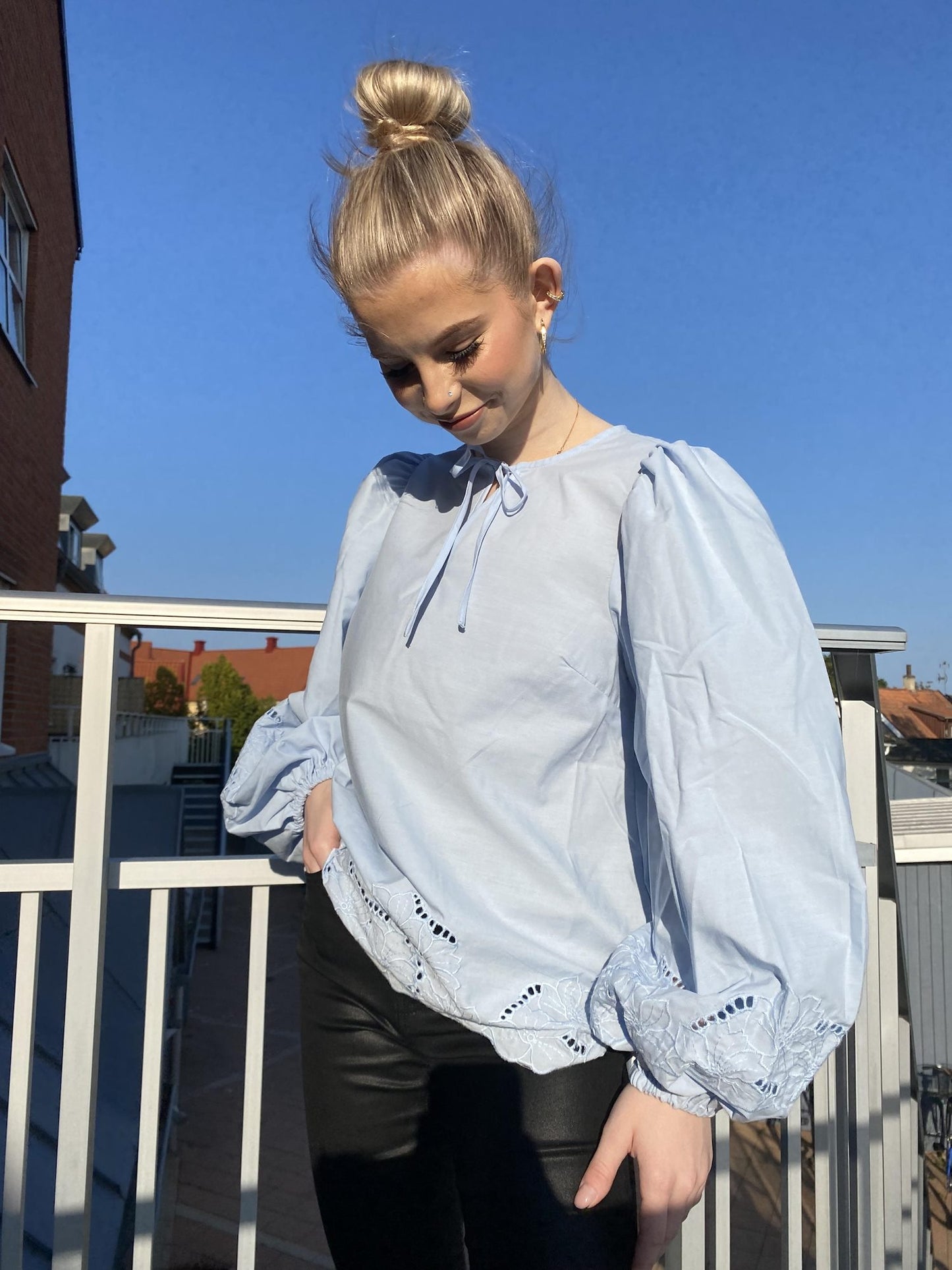 VMISA Top - Cashmere Blue